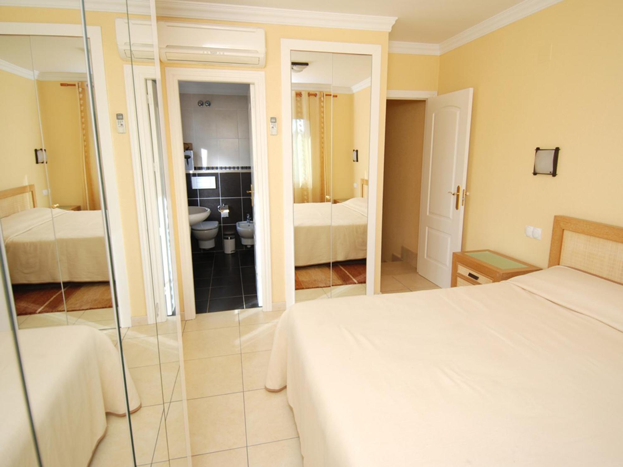 Villa Gaudi Oliva Ngoại thất bức ảnh